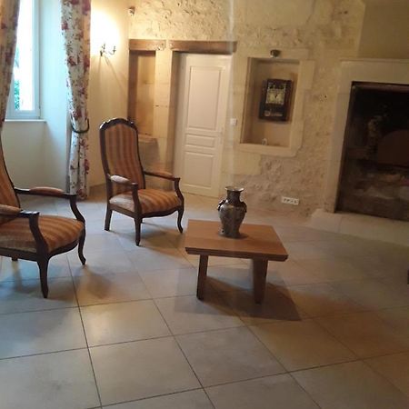 Chambre D'Hotes Cote Jardin Soulignonne Εξωτερικό φωτογραφία